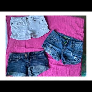 Woman’s Jean Shorts